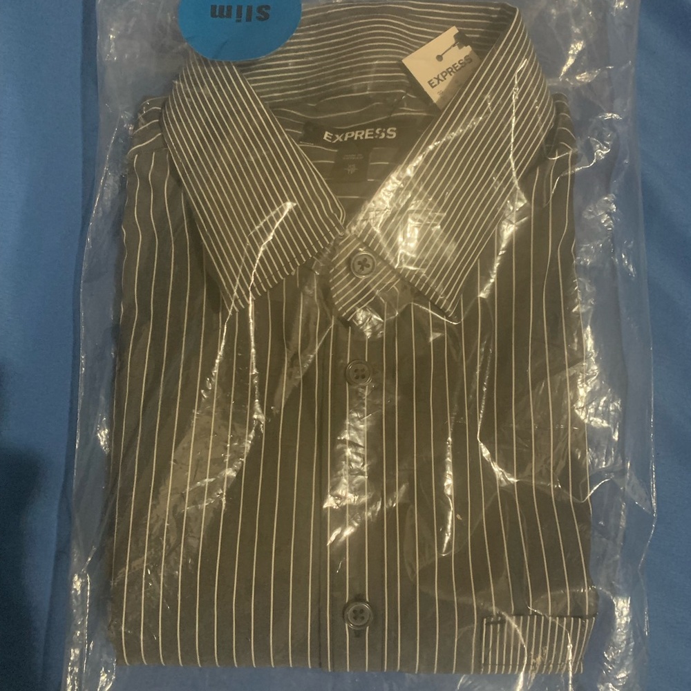Men’s Express Slim Dress Shirt